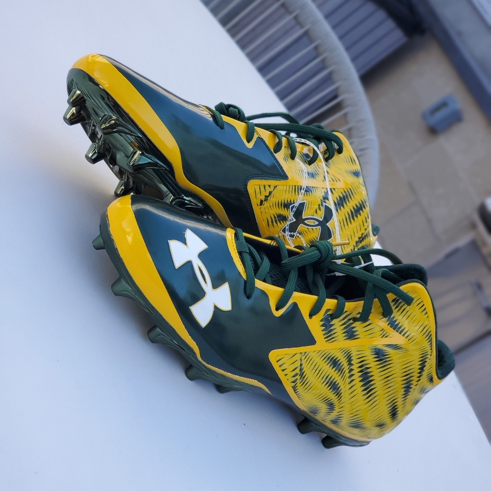 UA Deception Baseball Clutchfit Cleats
